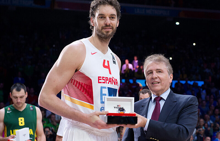 新婚妻子台球厅胖老板(坠入深渊的婚姻 (2))-华海博客