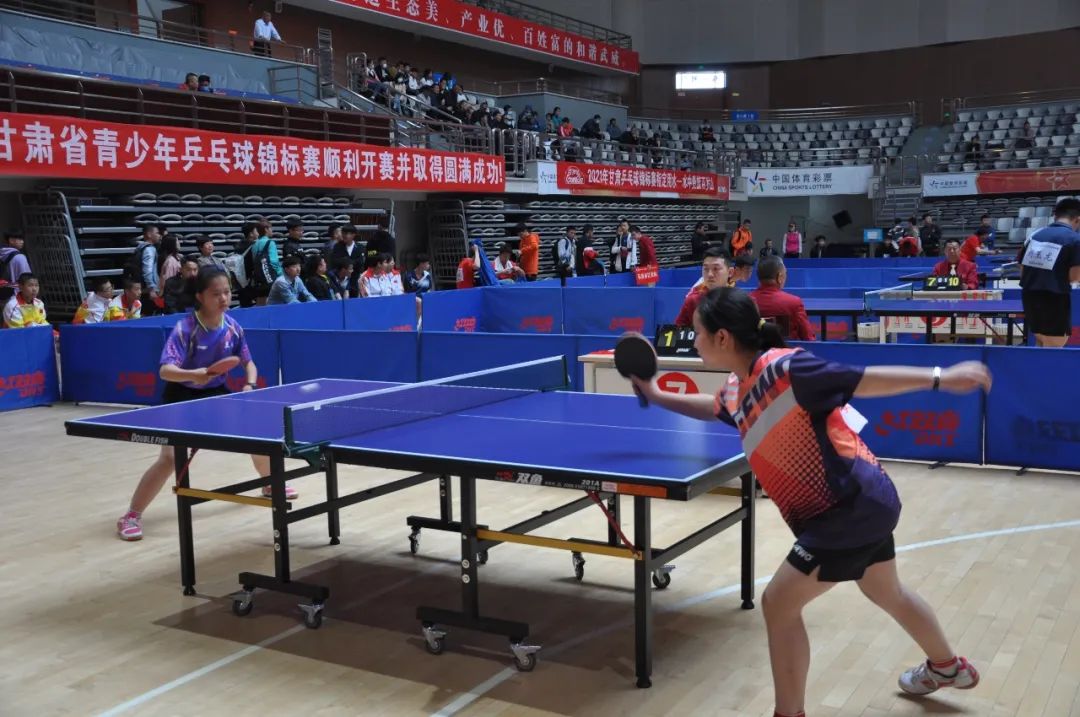 排球脚起球(北仑站中国女排两连胜，朱婷却疑似崴脚受伤，到底是怎么回事？)-华海博客