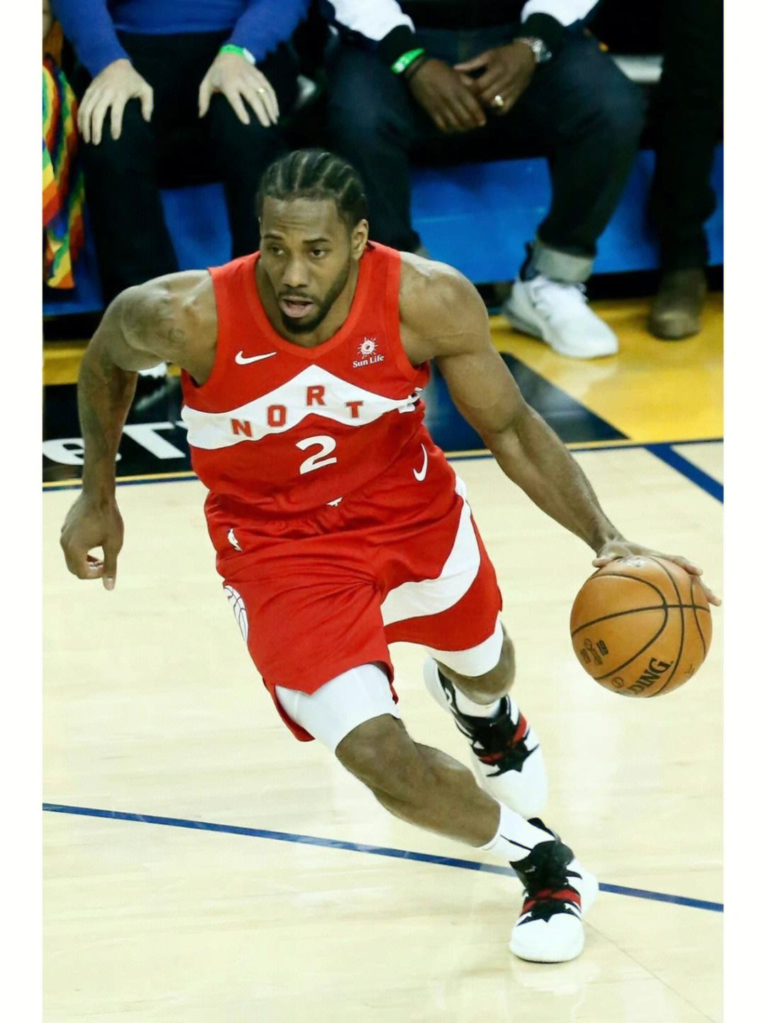 台球神操作(有趣！女排奥运冠军朱婷休假竟跑去打台球，一波神操作惊呆球迷)-华海博客