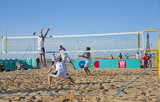 田娃台球(刘能台球厅隆重开业，丁俊晖罕见现身捧场，网传两人球技不相上下)-华海博客