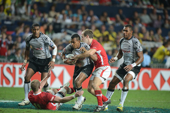 台球初体验(步履匆匆　表情轻松——丁俊晖的中式台球“初体验”)-华海博客