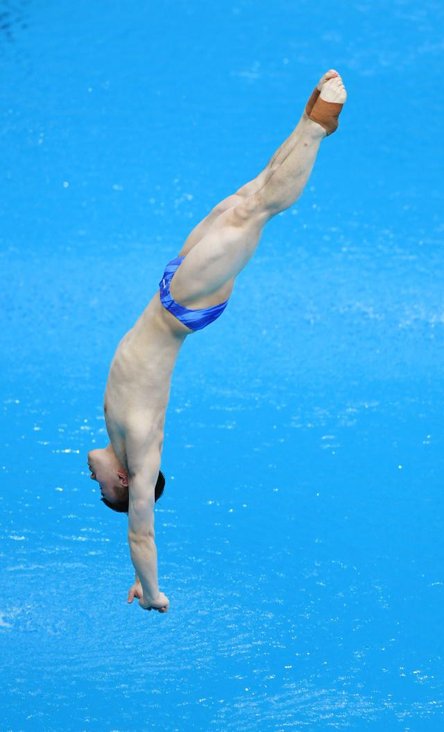 石辉台球(北方战大连 南方战江苏中式名将及斯诺克实力球手云聚江苏精英赛)-华海博客