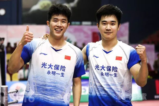 老歪台球(不用调直机也能将台球杆变直的小妙招)-华海博客