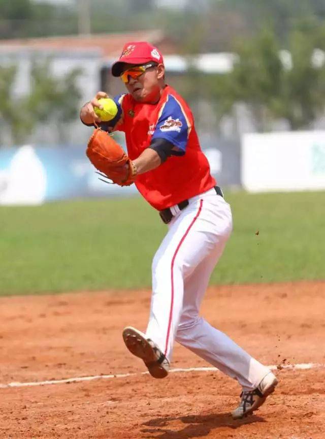 台球房升级(响袋：半年收回成本，从行业升级实现台球资源整合)-华海博客