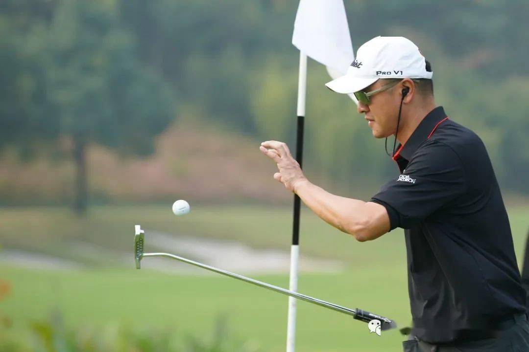 划船篮球火箭(一节花，三节浪，火箭依然胜快船！突然觉得小乔丹好心酸！)-华海博客