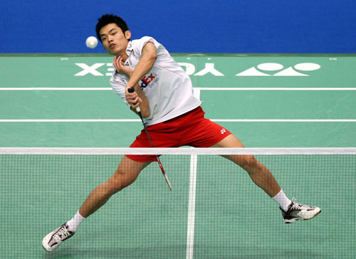 棒球帽服装(为什么劝你少戴“棒球帽”？看这些阿姨街拍就知道：戴错真显土)-华海博客