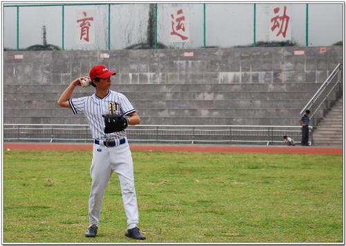 学长是棒球部漫画贴吧(「TFBOYS」「新闻」170715《少时》官博送来剧照福利 三位学长身着棒球服眼神深邃有故事)-华海博客