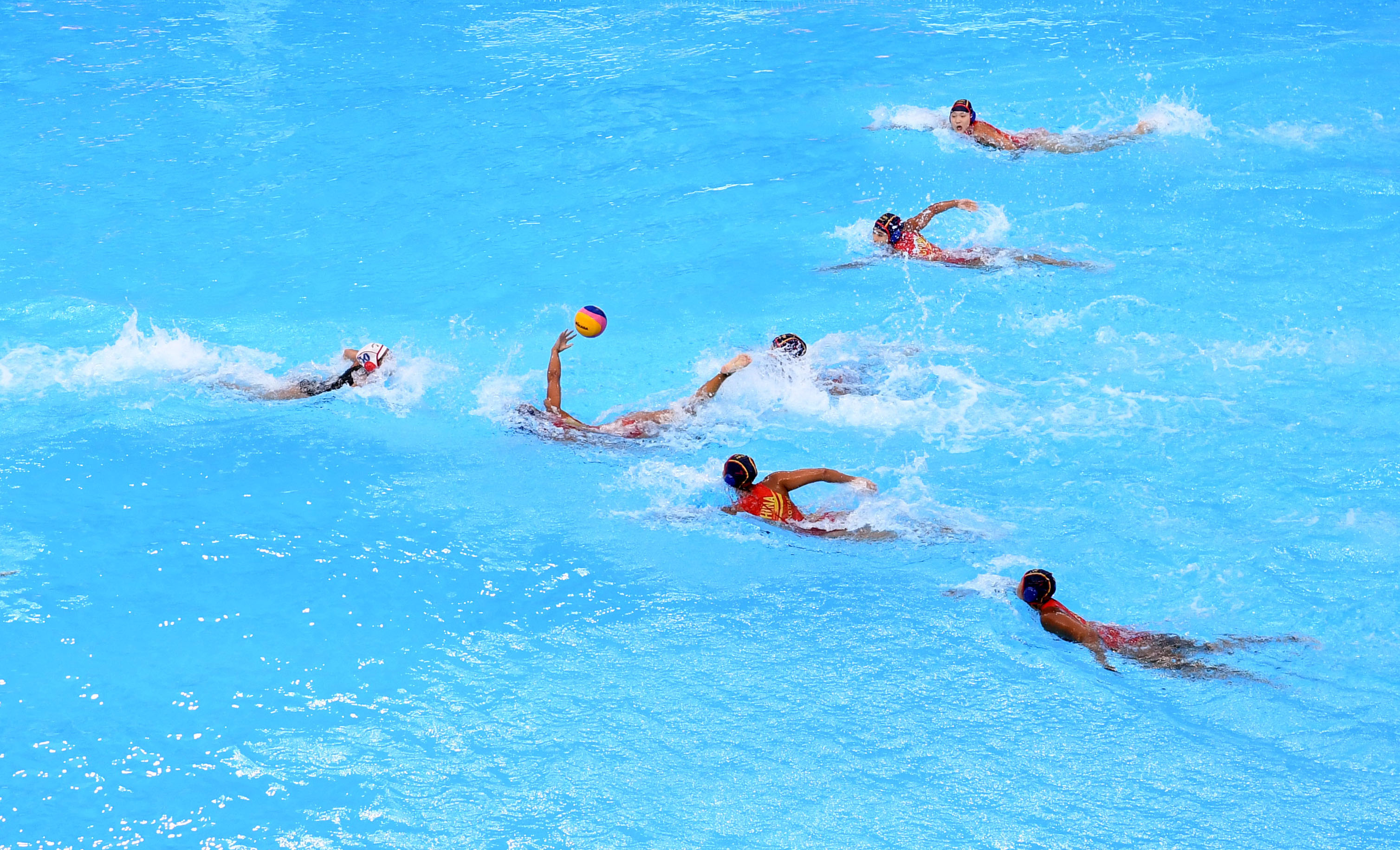 三胞胎棒球(火爆全网的“表情包男孩”8岁了！三胞胎爸爸的育儿经，真的暖爆)-华海博客