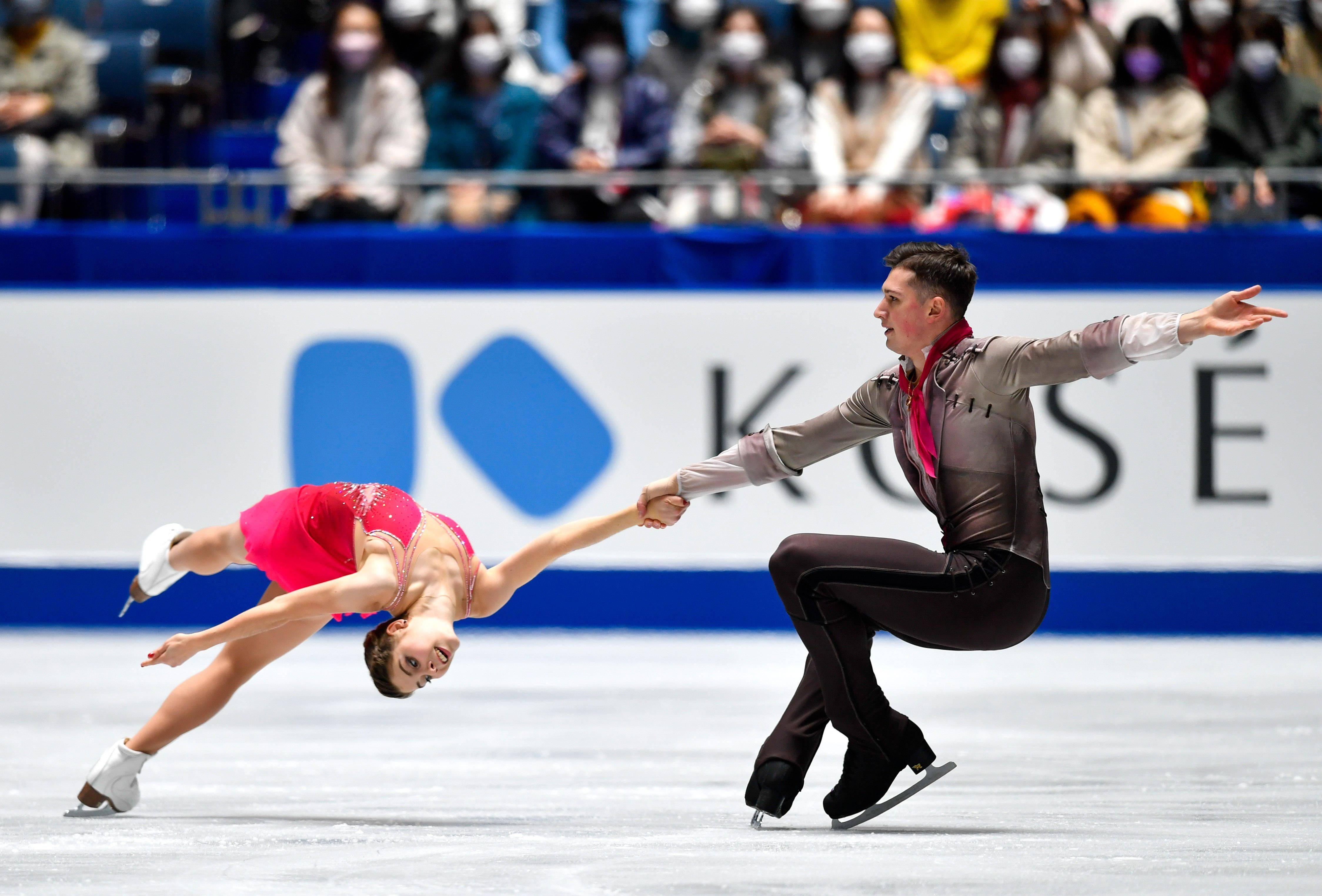 排球发球双方交替吗(关于单、双打的发球规则，你想知道的全在这了)-华海博客