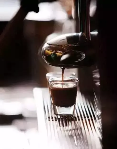 世界杯咖啡馆宣传语（最适合世界杯的咖啡：Espresso）